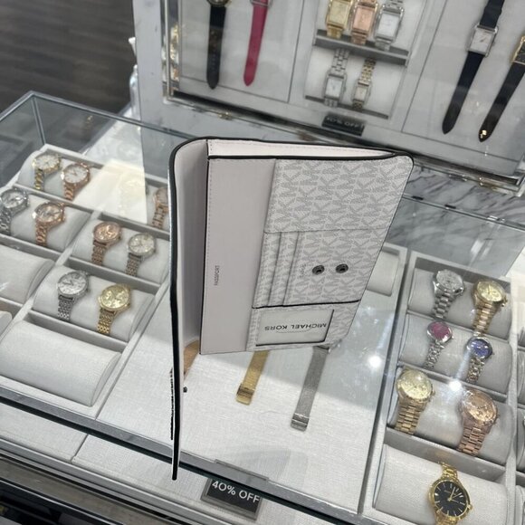 Michael Kors Cooper Large Embellished Signature Logo Travel Wallet 36R5LCOF6B - Picture 7 of 13